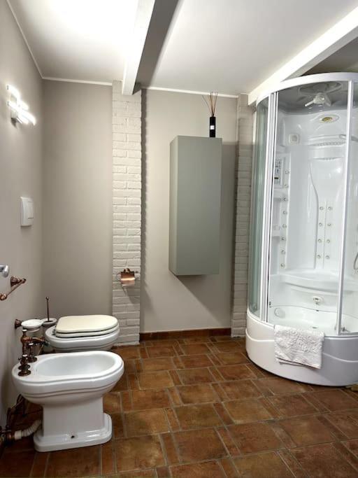 Appartamento Ebhouse Capiago Intimiano Εξωτερικό φωτογραφία