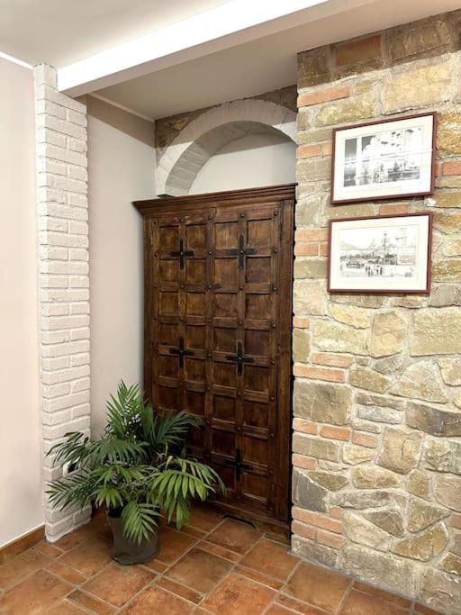 Appartamento Ebhouse Capiago Intimiano Εξωτερικό φωτογραφία