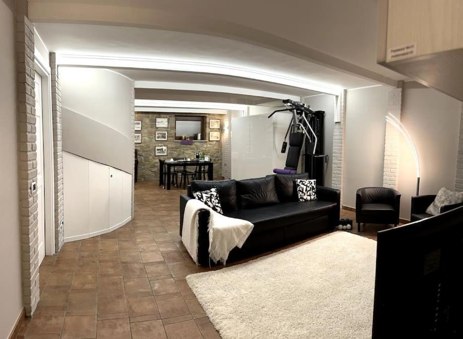 Appartamento Ebhouse Capiago Intimiano Εξωτερικό φωτογραφία